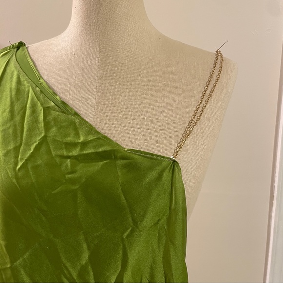 100% Silk Mini Off The Shoulder Green Dress - Picture 5 of 6